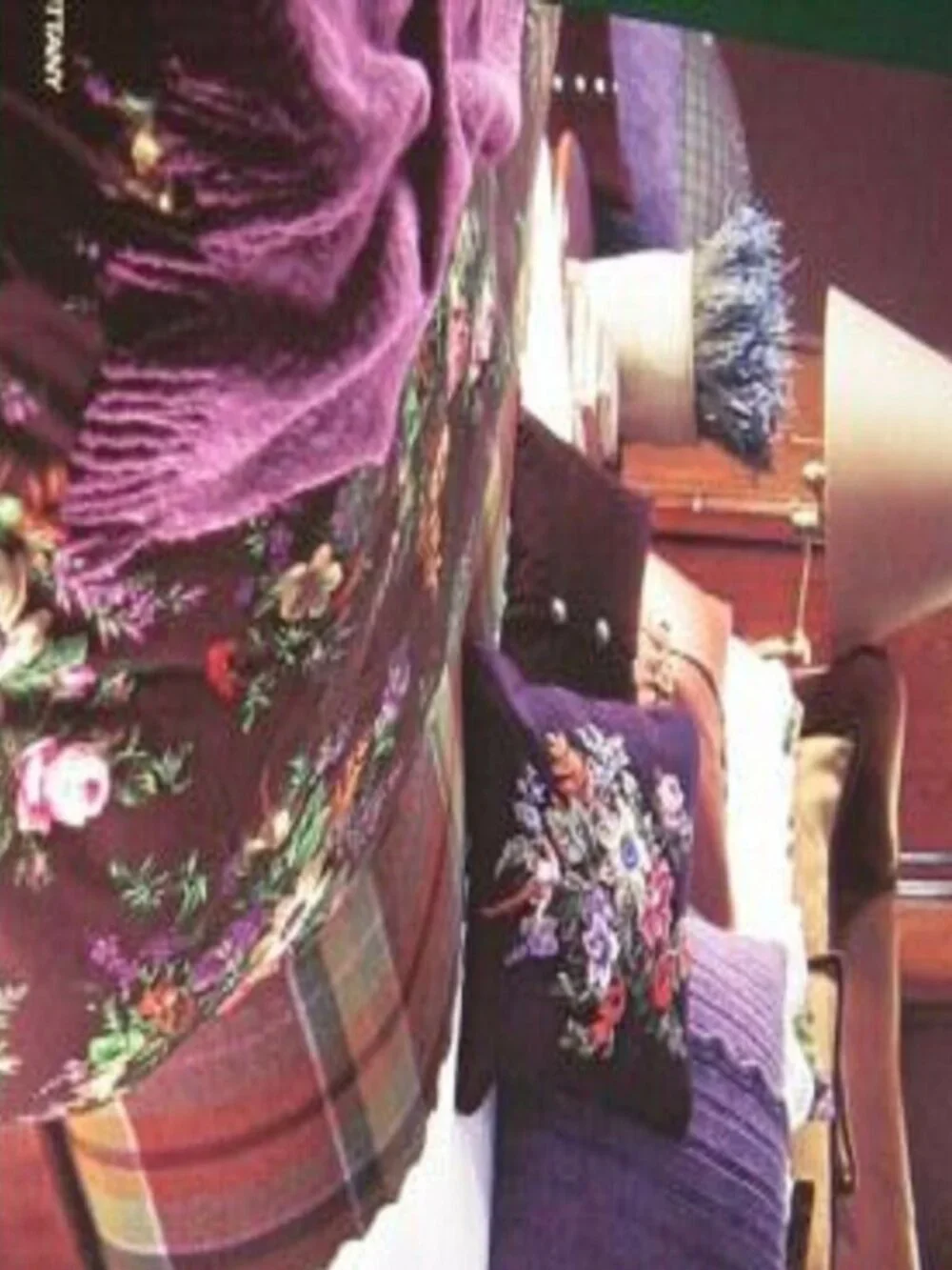 Ralph Lauren Brittany Queen / Full Comforter